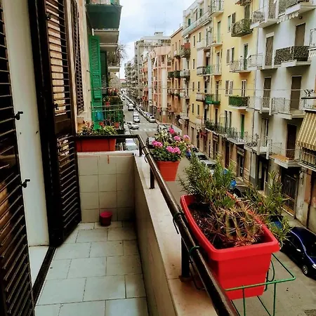 Casa Vacanze Rossella House * Μπάρι